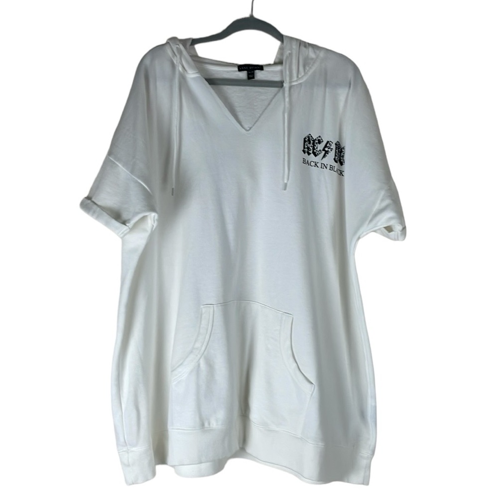 Lane Bryant AC/DC Short Sleeve sweat shirt with hood. Size 26/28